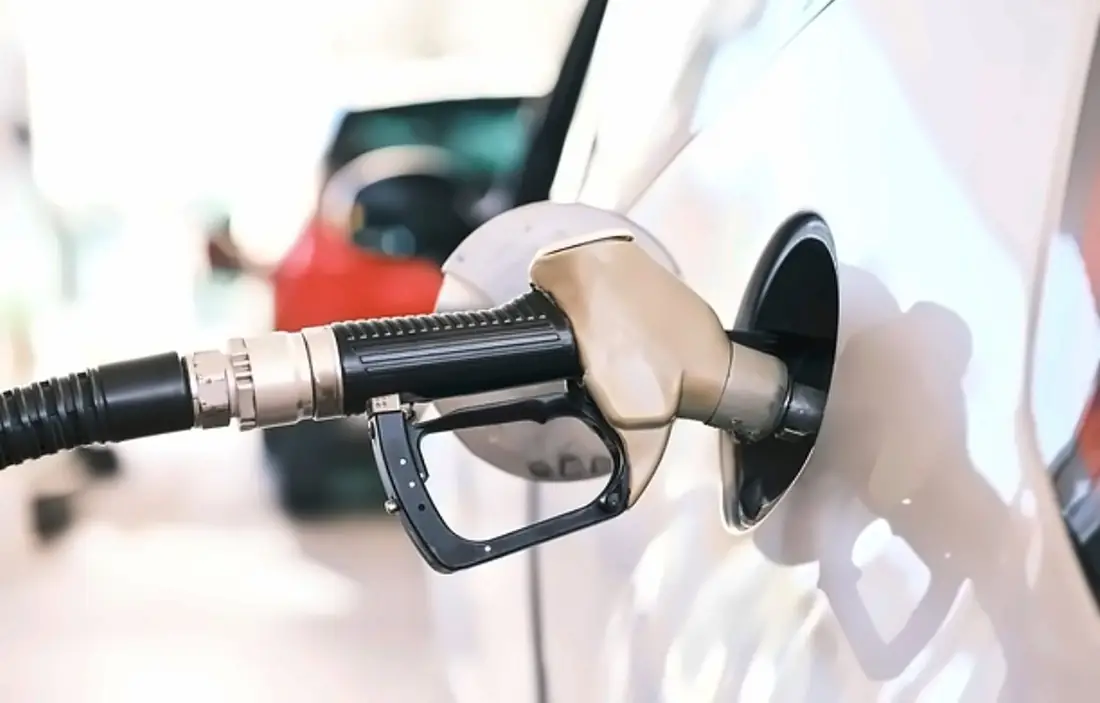 Fueling a car